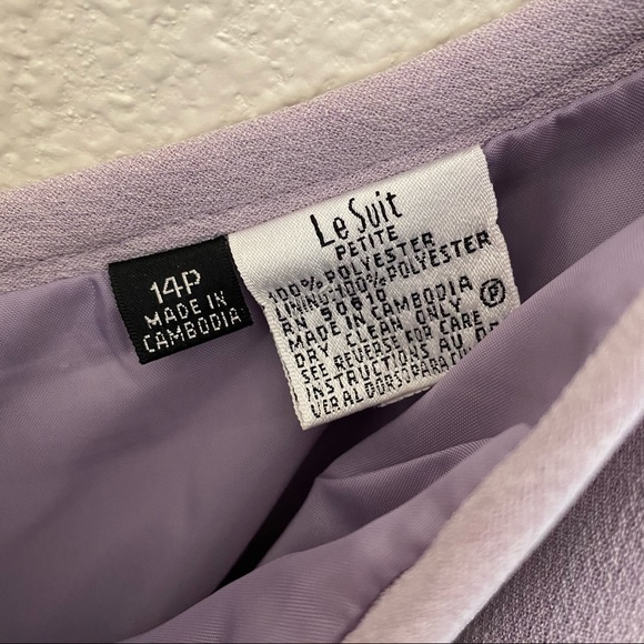 LE SUIT - Lavender Skirt Suit - Picture 10 of 10